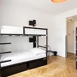 Sophie's Hostal *