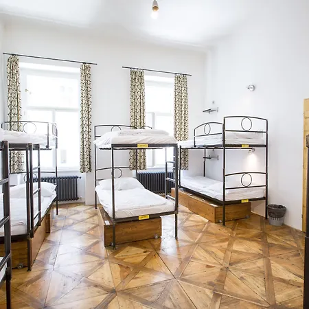 ソフィーズ ホステル