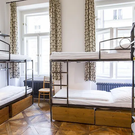 ホステル ソフィーズ プラハ