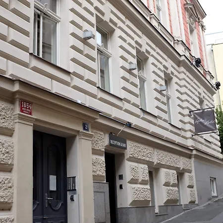 ホステル ソフィーズ プラハ