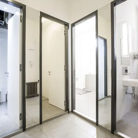 ソフィーズ ホステル