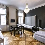 Hostal Sophie's