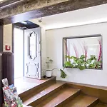 Hostal Sophie's Praga