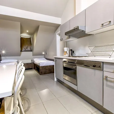 Sophie's Hostal *