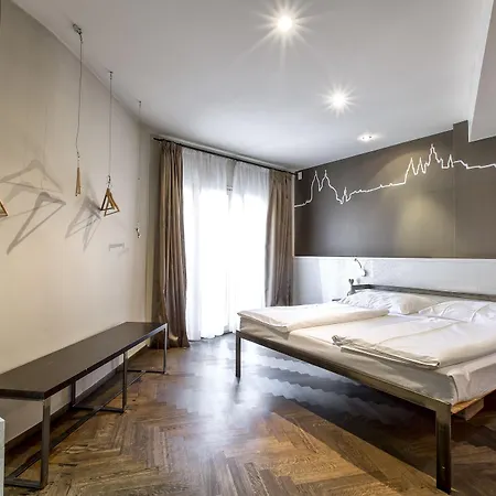 Hostal Sophie's *