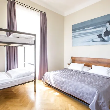 אכסניה Sophie's