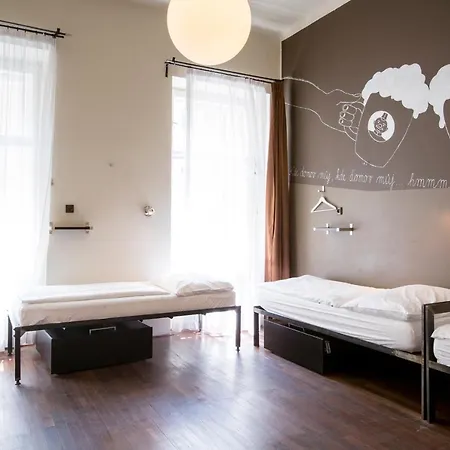 Sophie's Hostal *